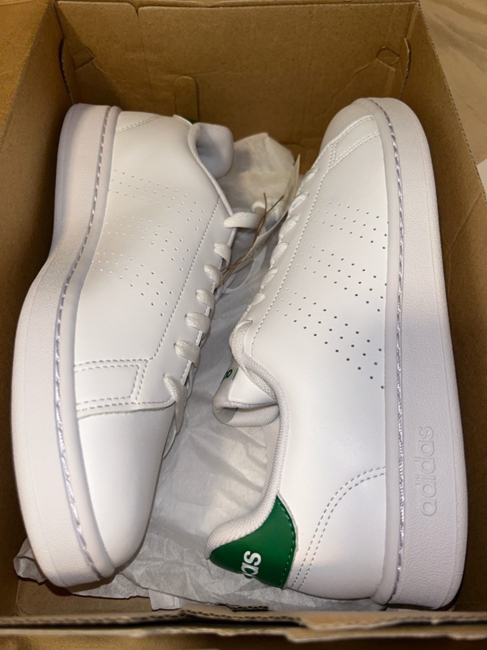 White Adidas Advantage Classic Athletic Shoes with Green Accents-brand new! - Picture 5 of 5